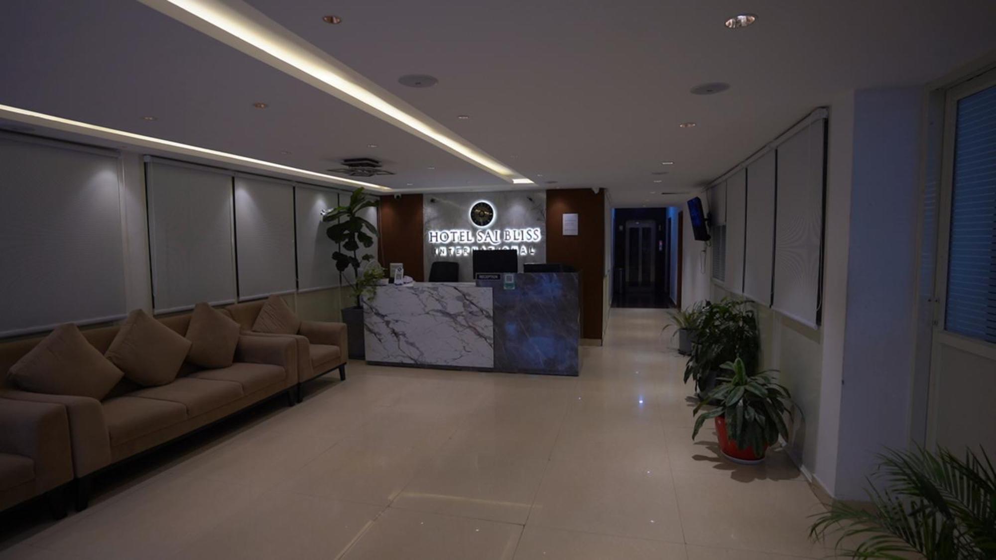 Hotel Sai Bliss Residency, Manyata Tech Park Bangalore Exterior foto