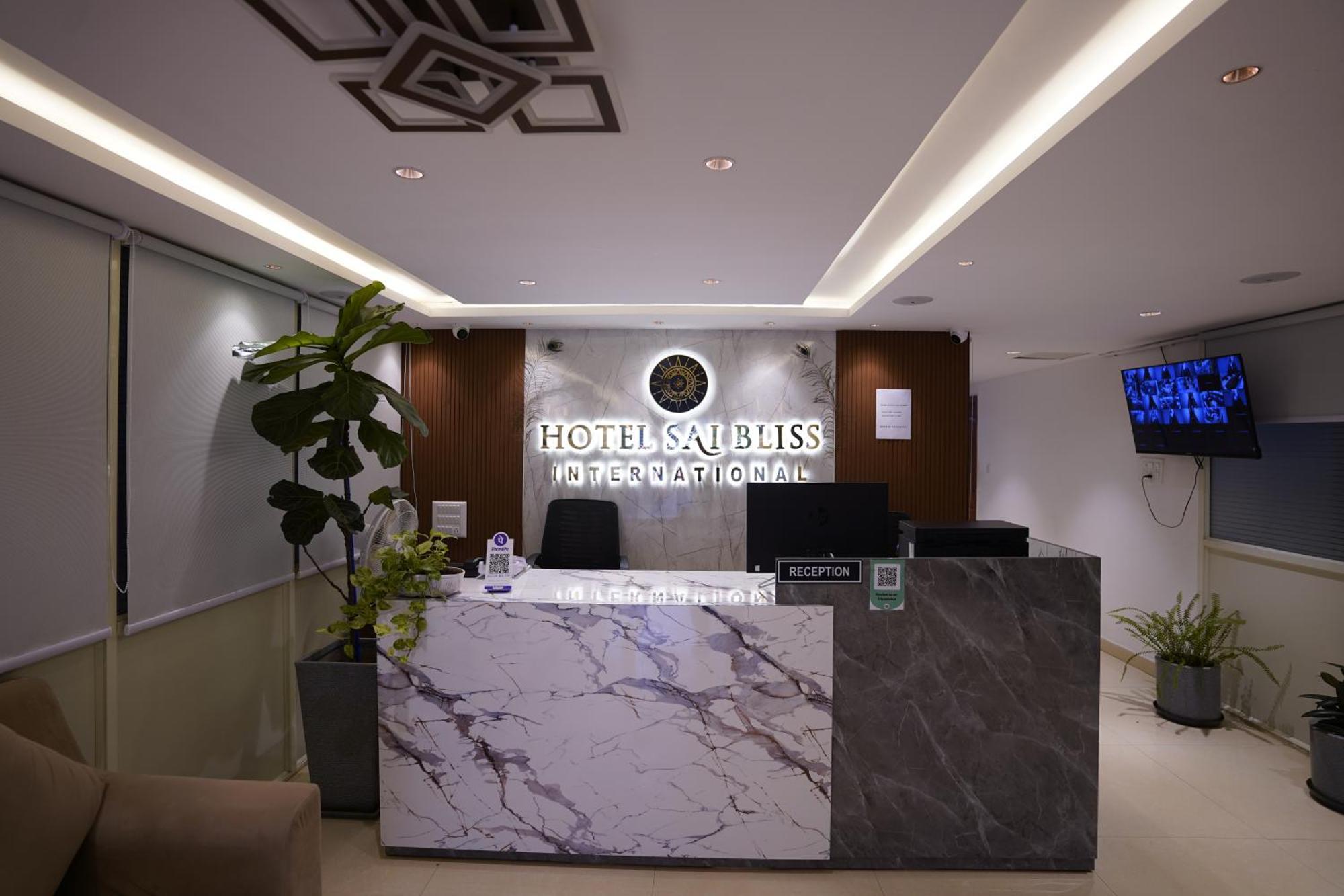 Hotel Sai Bliss Residency, Manyata Tech Park Bangalore Exterior foto